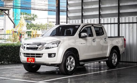 ซื้อ รถมือสอง Isuzu D-Max ขาว รถยนต์ ใน %{เมือง} ใน กรุงเทพมหานคร