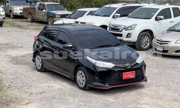 Buy Used Toyota Yaris Black Car in Bangkok in Bangkok Buy Used Toyota Yaris Black Car in Bangkok in Bangkok