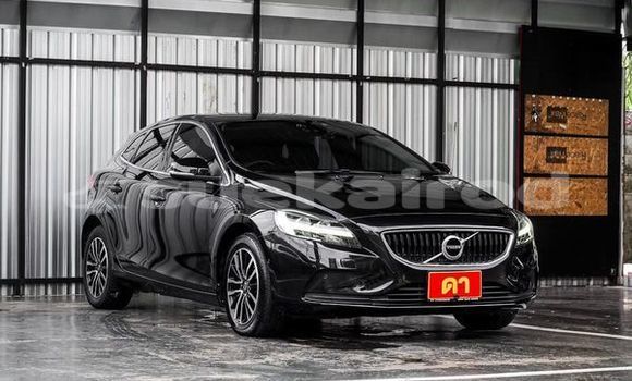 Buy Used Volvo V40 Black Car in Bangkok in Bangkok Buy Used Volvo V40 Black Car in Bangkok in Bangkok
