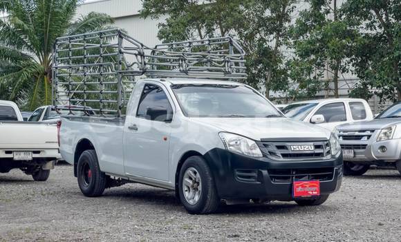 Buy Used Isuzu D-Max White Car in Bangkok in Bangkok Buy Used Isuzu D-Max White Car in Bangkok in Bangkok