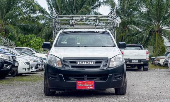 Buy Used Isuzu D-Max White Car in Bangkok in Bangkok Buy Used Isuzu D-Max White Car in Bangkok in Bangkok