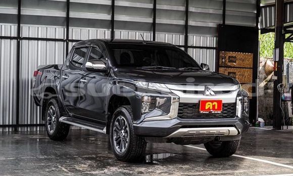 ซื้อ รถมือสอง Mitsubishi Triton สีดำ รถยนต์ ใน %{เมือง} ใน กรุงเทพมหานคร ซื้อ รถมือสอง Mitsubishi Triton สีดำ รถยนต์ ใน %{เมือง} ใน กรุงเทพมหานคร