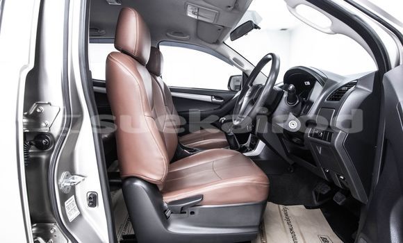 ซื้อ รถมือสอง Isuzu D-Max สีน้ำตาล รถยนต์ ใน %{เมือง} ใน กรุงเทพมหานคร ซื้อ รถมือสอง Isuzu D-Max สีน้ำตาล รถยนต์ ใน %{เมือง} ใน กรุงเทพมหานคร