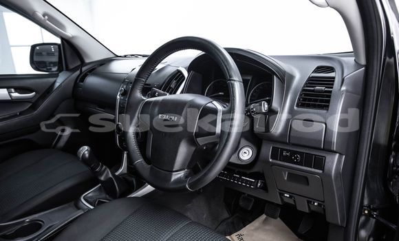 Buy Used Isuzu D-Max Black Car in Bangkok in Bangkok Buy Used Isuzu D-Max Black Car in Bangkok in Bangkok