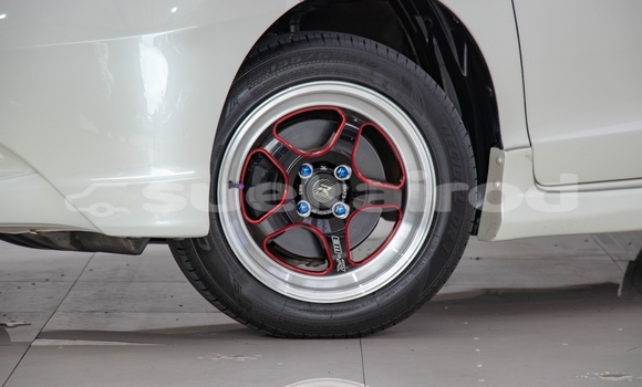 Buy Used Honda Freed White Car in Bangkok in Bangkok Buy Used Honda Freed White Car in Bangkok in Bangkok