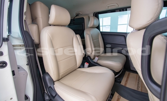 Buy Used Honda Freed White Car in Bangkok in Bangkok Buy Used Honda Freed White Car in Bangkok in Bangkok