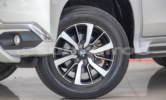 Buy Used Mitsubishi Pajero Other Car in Bangkok in Bangkok Buy Used Mitsubishi Pajero Other Car in Bangkok in Bangkok