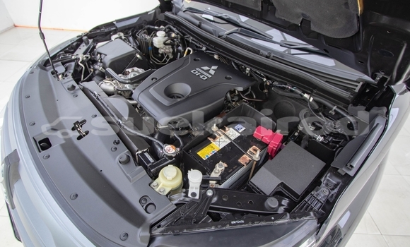 Buy Used Mitsubishi Pajero Black Car in Bangkok in Bangkok Buy Used Mitsubishi Pajero Black Car in Bangkok in Bangkok