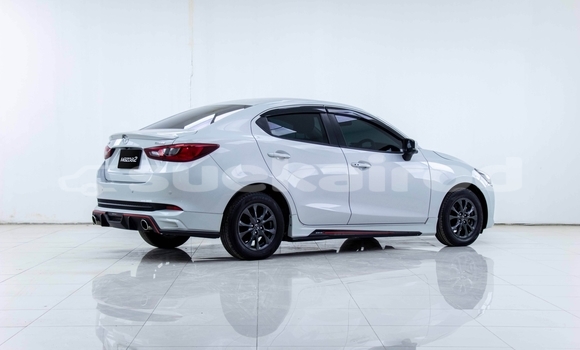 Buy Used Mazda 2 White Car in Bangkok in Bangkok Buy Used Mazda 2 White Car in Bangkok in Bangkok
