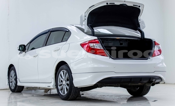 ซื้อ รถมือสอง Honda Civic ขาว รถยนต์ ใน %{เมือง} ใน กรุงเทพมหานคร ซื้อ รถมือสอง Honda Civic ขาว รถยนต์ ใน %{เมือง} ใน กรุงเทพมหานคร