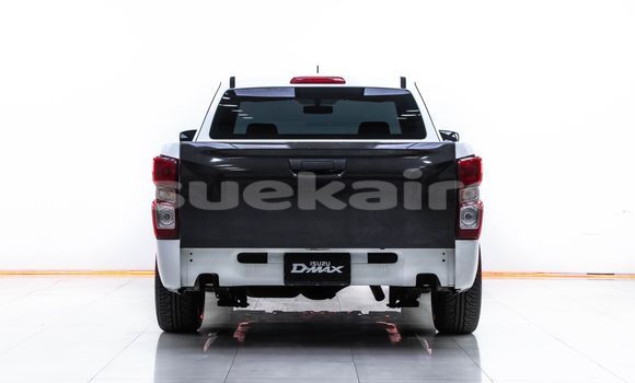 Buy Used Isuzu D-Max White Car in Bangkok in Bangkok Buy Used Isuzu D-Max White Car in Bangkok in Bangkok