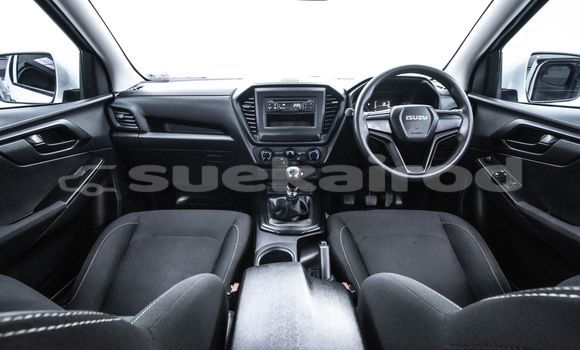 Buy Used Isuzu D-Max White Car in Bangkok in Bangkok Buy Used Isuzu D-Max White Car in Bangkok in Bangkok