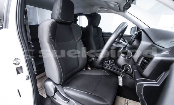 Buy Used Isuzu D-Max White Car in Bangkok in Bangkok Buy Used Isuzu D-Max White Car in Bangkok in Bangkok
