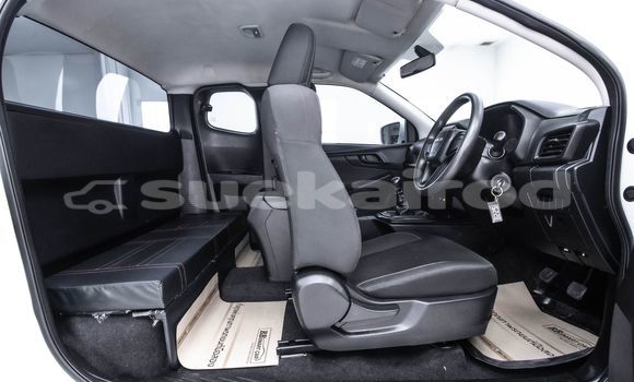 Buy Used Isuzu D-Max White Car in Bangkok in Bangkok Buy Used Isuzu D-Max White Car in Bangkok in Bangkok