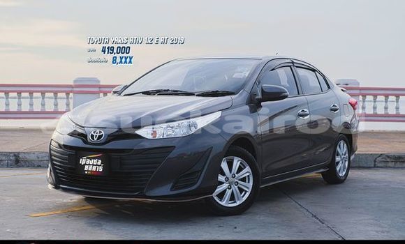 ซื้อ รถมือสอง Toyota Yaris Ativ สีดำ รถยนต์ ใน %{เมือง} ใน กรุงเทพมหานคร ซื้อ รถมือสอง Toyota Yaris Ativ สีดำ รถยนต์ ใน %{เมือง} ใน กรุงเทพมหานคร