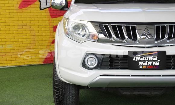 ซื้อ รถมือสอง Mitsubishi Triton ขาว รถยนต์ ใน %{เมือง} ใน กรุงเทพมหานคร ซื้อ รถมือสอง Mitsubishi Triton ขาว รถยนต์ ใน %{เมือง} ใน กรุงเทพมหานคร