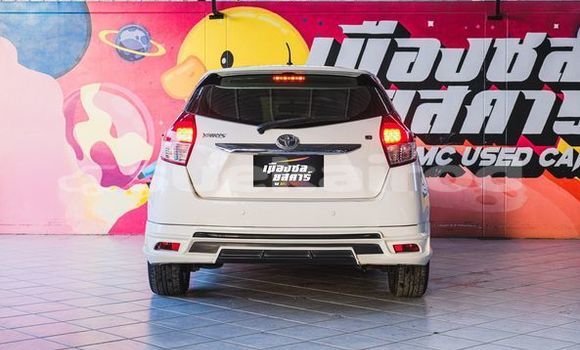 Buy Used Toyota Yaris Ativ White Car in Bangkok in Bangkok Buy Used Toyota Yaris Ativ White Car in Bangkok in Bangkok