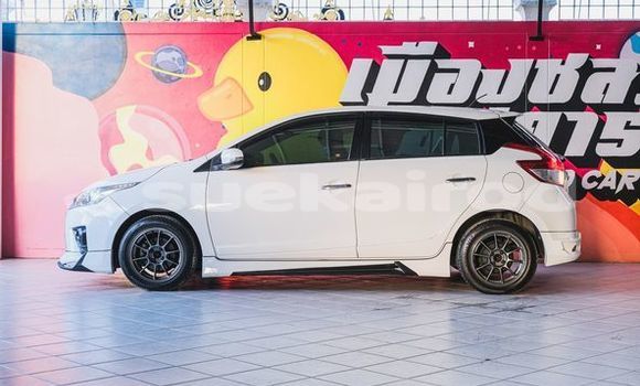 Buy Used Toyota Yaris Ativ White Car in Bangkok in Bangkok Buy Used Toyota Yaris Ativ White Car in Bangkok in Bangkok