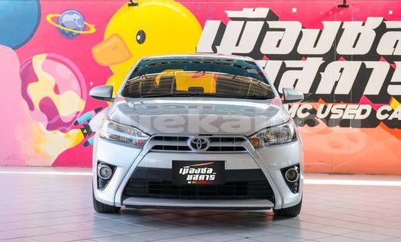 ซื้อ รถมือสอง Toyota Yaris เงิน รถยนต์ ใน %{เมือง} ใน กรุงเทพมหานคร ซื้อ รถมือสอง Toyota Yaris เงิน รถยนต์ ใน %{เมือง} ใน กรุงเทพมหานคร