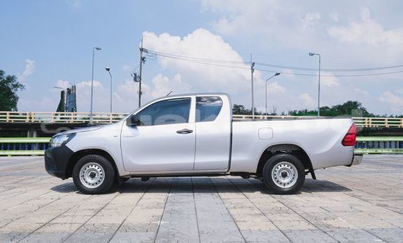 ซื้อ รถมือสอง Toyota Hiluxe Revo เงิน รถยนต์ ใน %{เมือง} ใน กรุงเทพมหานคร ซื้อ รถมือสอง Toyota Hiluxe Revo เงิน รถยนต์ ใน %{เมือง} ใน กรุงเทพมหานคร