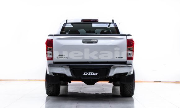 Buy Used Isuzu D-Max White Car in Bangkok in Bangkok Buy Used Isuzu D-Max White Car in Bangkok in Bangkok