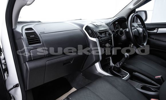 Buy Used Isuzu D-Max White Car in Bangkok in Bangkok Buy Used Isuzu D-Max White Car in Bangkok in Bangkok