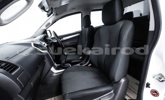 Buy Used Isuzu D-Max White Car in Bangkok in Bangkok Buy Used Isuzu D-Max White Car in Bangkok in Bangkok