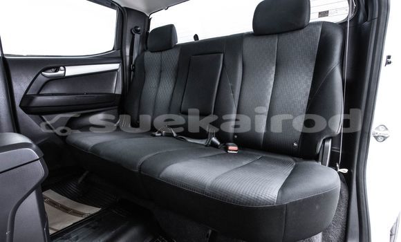 Buy Used Isuzu D-Max White Car in Bangkok in Bangkok Buy Used Isuzu D-Max White Car in Bangkok in Bangkok