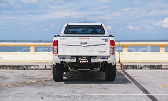 ซื้อ รถมือสอง Toyota Vigo ขาว รถยนต์ ใน %{เมือง} ใน กรุงเทพมหานคร ซื้อ รถมือสอง Toyota Vigo ขาว รถยนต์ ใน %{เมือง} ใน กรุงเทพมหานคร