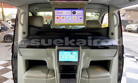 ซื้อ รถมือสอง Volkswagen Caravelle สีน้ำตาล รถยนต์ ใน %{เมือง} ใน กรุงเทพมหานคร ซื้อ รถมือสอง Volkswagen Caravelle สีน้ำตาล รถยนต์ ใน %{เมือง} ใน กรุงเทพมหานคร