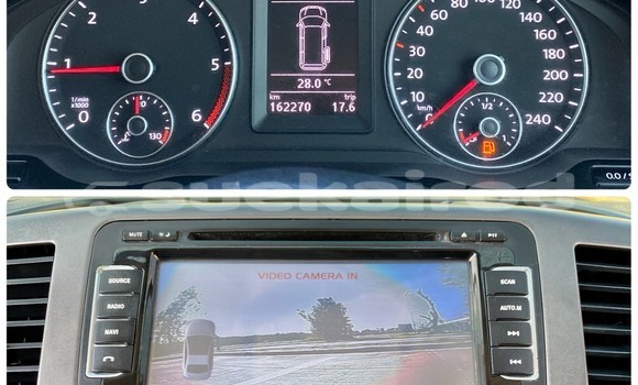 Buy Used Volkswagen Caravelle Brown Car in Bangkok in Bangkok Buy Used Volkswagen Caravelle Brown Car in Bangkok in Bangkok