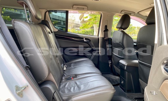 ซื้อ รถมือสอง Chevrolet TrailBlazer ขาว รถยนต์ ใน %{เมือง} ใน กรุงเทพมหานคร ซื้อ รถมือสอง Chevrolet TrailBlazer ขาว รถยนต์ ใน %{เมือง} ใน กรุงเทพมหานคร