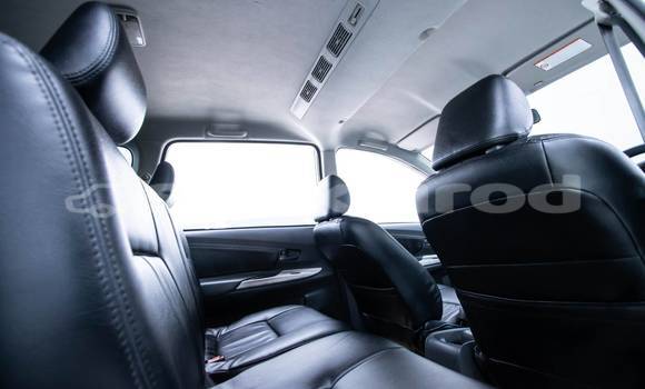 ซื้อ รถมือสอง Toyota Avanza ขาว รถยนต์ ใน %{เมือง} ใน กรุงเทพมหานคร ซื้อ รถมือสอง Toyota Avanza ขาว รถยนต์ ใน %{เมือง} ใน กรุงเทพมหานคร