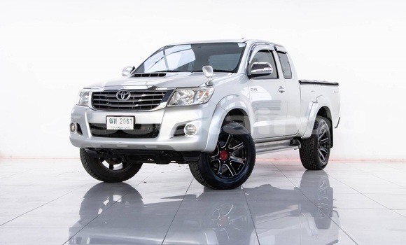 ซื้อ รถมือสอง Toyota Hiluxe VIGO อื่น ๆ รถยนต์ ใน %{เมือง} ใน กรุงเทพมหานคร