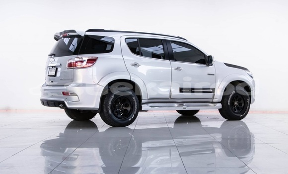 Buy Used Chevrolet TrailBlazer Other Car in Bangkok in Bangkok Buy Used Chevrolet TrailBlazer Other Car in Bangkok in Bangkok