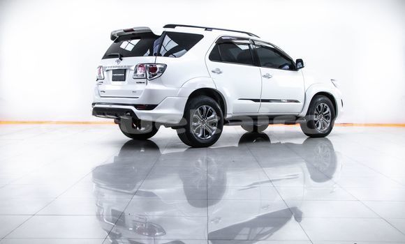 Buy Used Toyota Fortuner White Car in Bangkok in Bangkok Buy Used Toyota Fortuner White Car in Bangkok in Bangkok