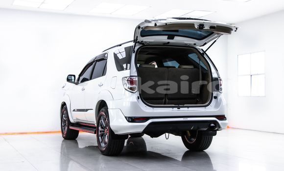 Buy Used Toyota Fortuner White Car in Bangkok in Bangkok Buy Used Toyota Fortuner White Car in Bangkok in Bangkok