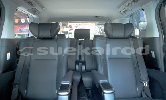Buy Used Toyota Alphard White Car in Bangkok in Bangkok Buy Used Toyota Alphard White Car in Bangkok in Bangkok