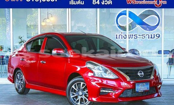 ซื้อ รถมือสอง Nissan Almera สีแดง รถยนต์ ใน %{เมือง} ใน กรุงเทพมหานคร