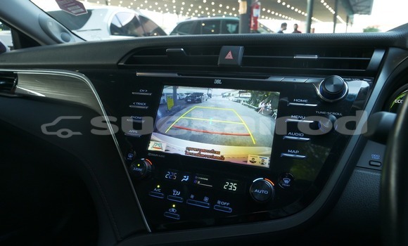 Buy Used Toyota Camry White Car in Bangkok in Bangkok Buy Used Toyota Camry White Car in Bangkok in Bangkok