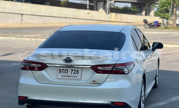 Buy Used Toyota Camry White Car in Bangkok in Bangkok Buy Used Toyota Camry White Car in Bangkok in Bangkok