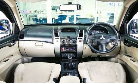 ซื้อ รถมือสอง Mitsubishi Pajero Sport สีดำ รถยนต์ ใน %{เมือง} ใน กรุงเทพมหานคร ซื้อ รถมือสอง Mitsubishi Pajero Sport สีดำ รถยนต์ ใน %{เมือง} ใน กรุงเทพมหานคร