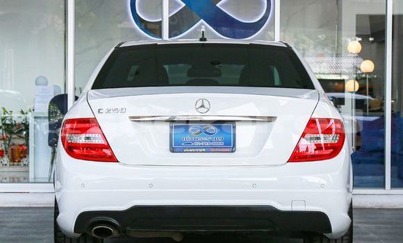 Buy Used Mercedes-Benz C250 coupe White Car in Bangkok in Bangkok Buy Used Mercedes-Benz C250 coupe White Car in Bangkok in Bangkok