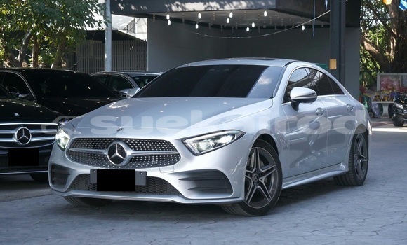 ซื้อ รถมือสอง Mercedes‒Benz CLS–Class อื่น ๆ รถยนต์ ใน %{เมือง} ใน กรุงเทพมหานคร