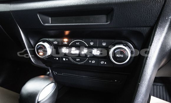 ซื้อ รถมือสอง Mazda 3 สีดำ รถยนต์ ใน %{เมือง} ใน กรุงเทพมหานคร ซื้อ รถมือสอง Mazda 3 สีดำ รถยนต์ ใน %{เมือง} ใน กรุงเทพมหานคร