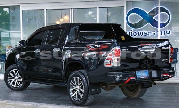 ซื้อ รถมือสอง Toyota Hiluxe Revo สีดำ รถยนต์ ใน %{เมือง} ใน กรุงเทพมหานคร ซื้อ รถมือสอง Toyota Hiluxe Revo สีดำ รถยนต์ ใน %{เมือง} ใน กรุงเทพมหานคร