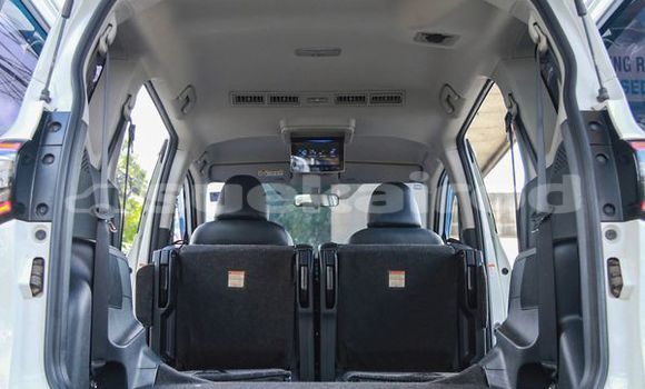 ซื้อ รถมือสอง Toyota Sienta ขาว รถยนต์ ใน %{เมือง} ใน กรุงเทพมหานคร ซื้อ รถมือสอง Toyota Sienta ขาว รถยนต์ ใน %{เมือง} ใน กรุงเทพมหานคร