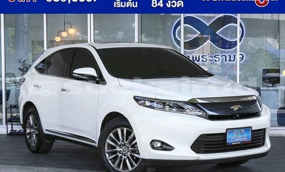 ซื้อ รถมือสอง Toyota Harrier ขาว รถยนต์ ใน %{เมือง} ใน กรุงเทพมหานคร ซื้อ รถมือสอง Toyota Harrier ขาว รถยนต์ ใน %{เมือง} ใน กรุงเทพมหานคร