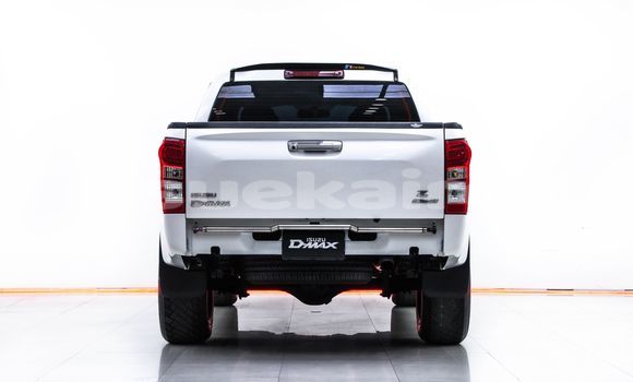 Buy Used Isuzu D-Max White Car in Bangkok in Bangkok Buy Used Isuzu D-Max White Car in Bangkok in Bangkok