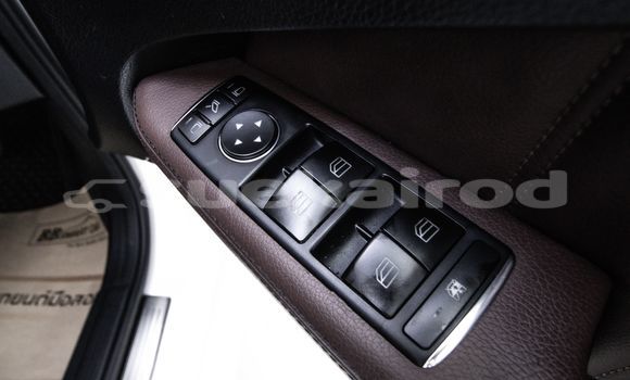 ซื้อ รถมือสอง Mercedes-Benz E-Classe ขาว รถยนต์ ใน %{เมือง} ใน กรุงเทพมหานคร ซื้อ รถมือสอง Mercedes-Benz E-Classe ขาว รถยนต์ ใน %{เมือง} ใน กรุงเทพมหานคร